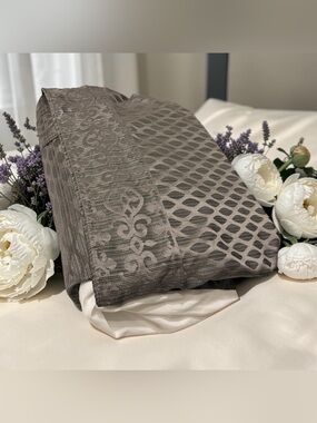 J Queen New York Bed Skirt Dust Ruffle King Gray Charcoal Geometric Honeycomb
